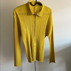 Issey Miyake Top Blouse in Elegant Design